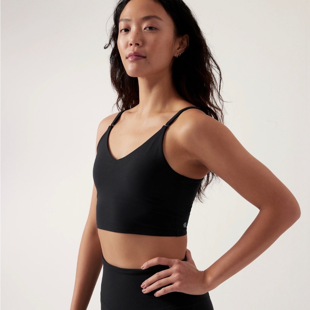Athleta Elation V-neck Crop D-DD